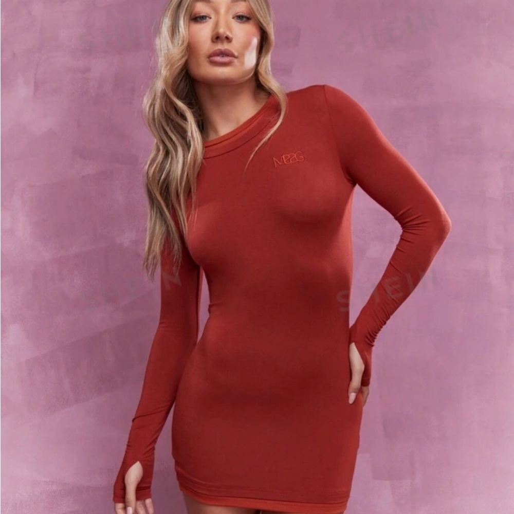 NWOT misguided double layers embroidered jersey dress.